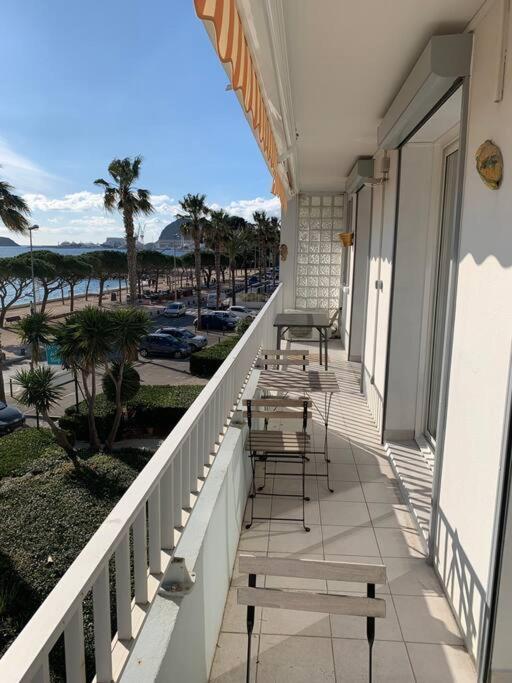 T3 Sur La Plage Vue Feerique Mer,Wifi, Parking Inclus , Clim La Ciotat Exterior foto